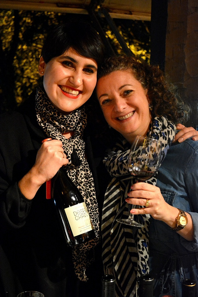 Renata com a enóloga Daniela Salinas da House Casa del Vino