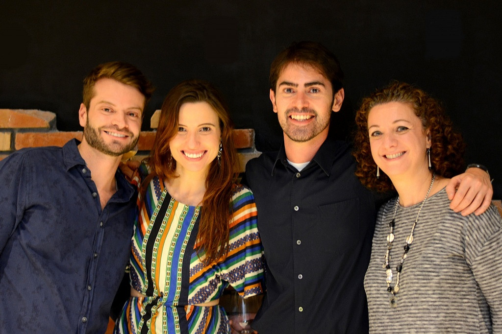 Rafael, Ana, Rodrigo e Renata na inauguração do Red Buteco