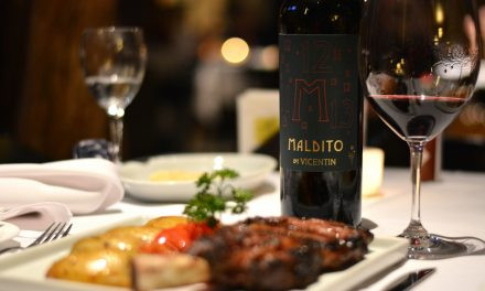 Vincentin Maldito Malbec e um belo </ br>Prime Rib no Lilló