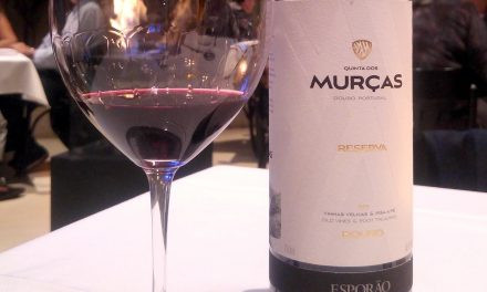 Quinta dos Murças Reserva 2011<br>O aniversário da Renata merece