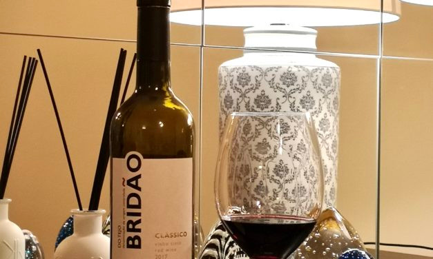 Bridão Clássico Tinto 2017