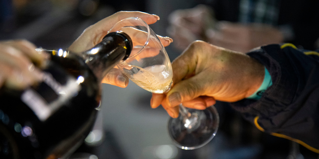 Cover 8ª edição da Festa do Espumante de Melgaço | Viva o Vinho