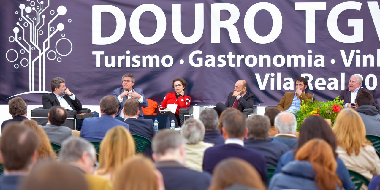 Turismo, gastronomia e vinho no Douro
