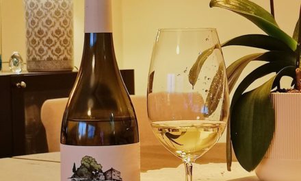 1000 Curvas Chardonnay e Alvarinho 2016