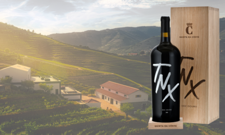 Quinta da Côrte apresenta “TNX Doc Douro 2021”,  um vinho que marca o início de uma coleção de edições especiais,  em ano de 10º aniversário